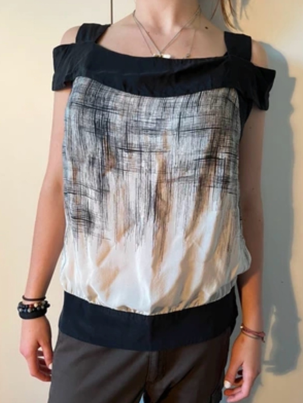 ANTHROPOLOGIE 6 SILK Capsule Minimalist Statement Sleeve Black Ivory Abstract
